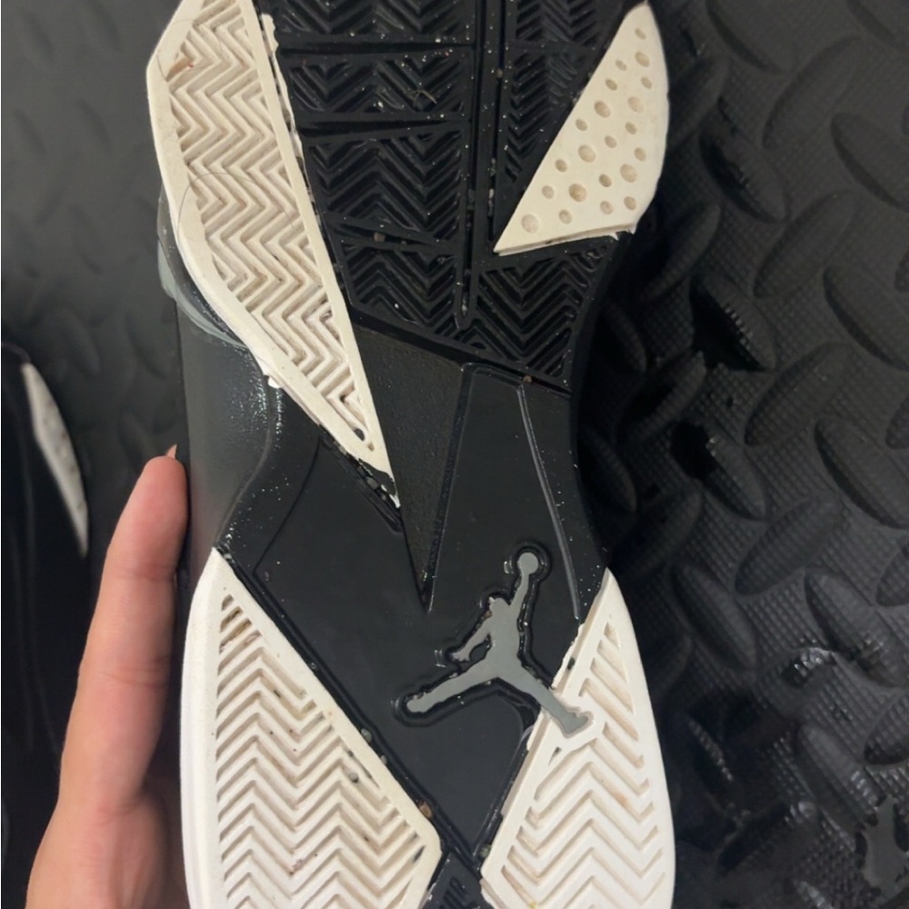 JORDAN TRUE FLIGHT